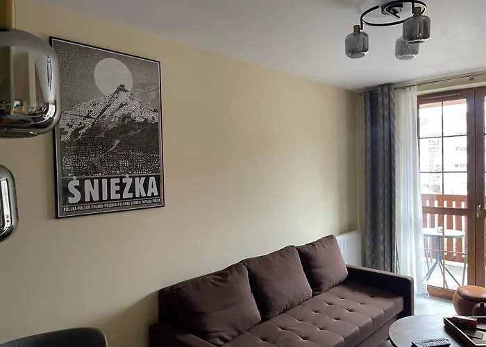 And Chill كارباش